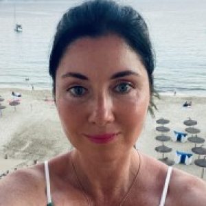 Profile photo of Julia<span class="bp-verified-badge"></span>