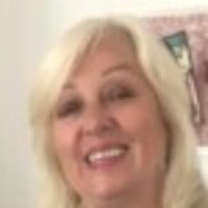 Profile photo of Louise<span class="bp-verified-badge"></span>