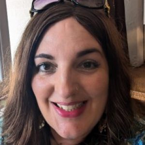Profile photo of Lisa<span class="bp-verified-badge"></span>